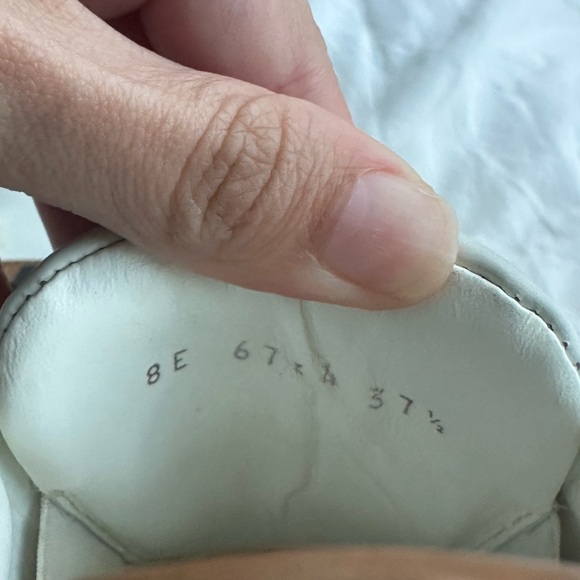 Fendi White and Brown Logo Strap Sneakers leather - Picture 6 of 9